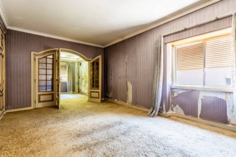 Moradia T9 com enorme potencial em Alvalade, Lisboa