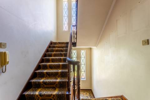 Moradia T9 com enorme potencial em Alvalade, Lisboa