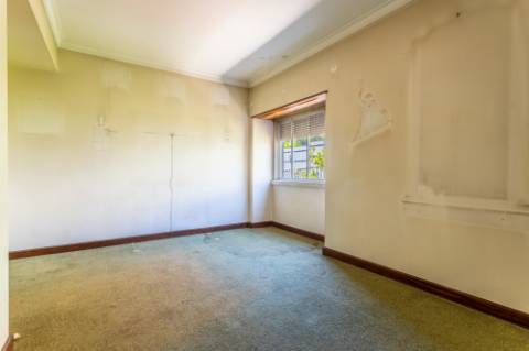 Moradia T9 com enorme potencial em Alvalade, Lisboa