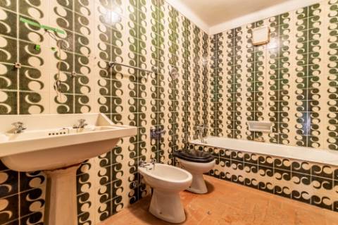 Moradia T9 com enorme potencial em Alvalade, Lisboa