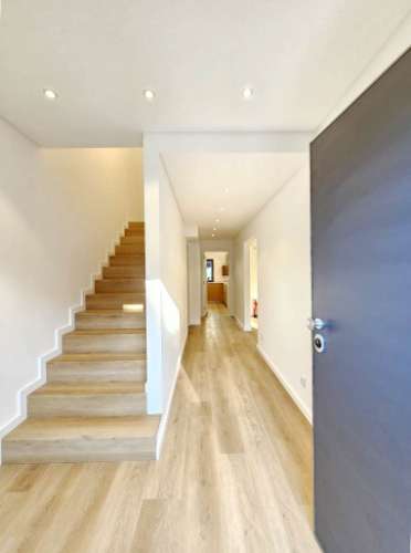 Nova moradia T3 com garagem e piscina, Cascais