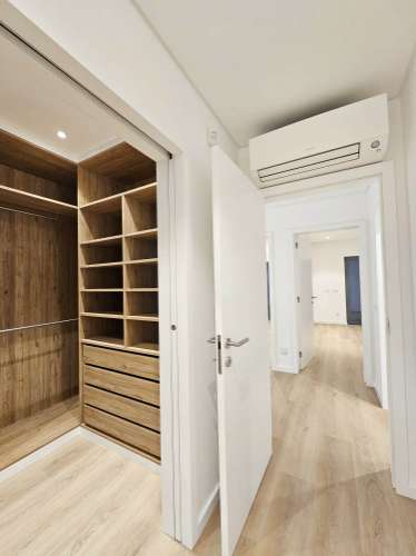 Nova moradia T3 com garagem e piscina, Cascais