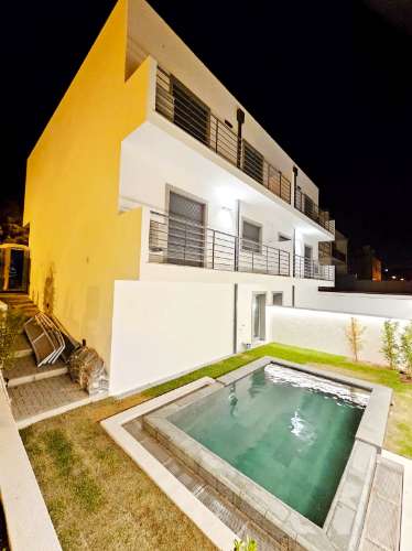 Nova moradia T3 com garagem e piscina, Cascais