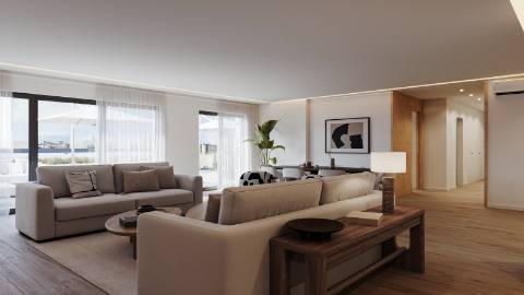 Espaçoso apartamento T3, parqueamentos e terraços, em Cascais