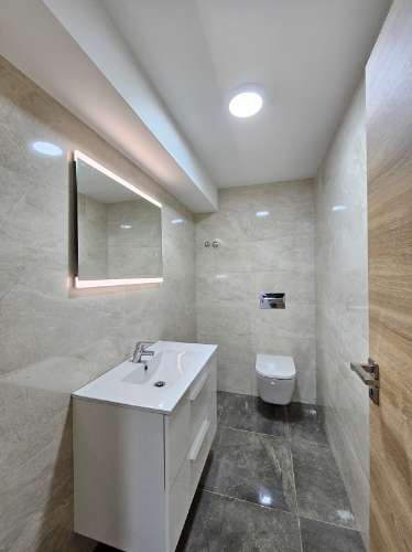 Nova moradia T4 com piscina, em Alverca, Vila Franca de Xira, Lisboa