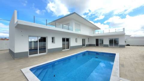 Nova Moradia de Luxo T4 com Vista Mar e Piscina - Altura, Castro Marim