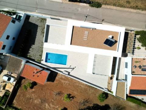 Nova Moradia de Luxo T4 com Vista Mar e Piscina - Altura, Castro Marim