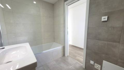 Nova Moradia de Luxo T4 com Vista Mar e Piscina - Altura, Castro Marim