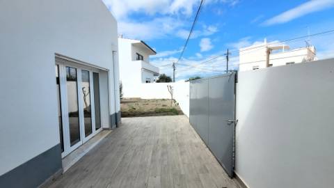 Nova Moradia de Luxo T4 com Vista Mar e Piscina - Altura, Castro Marim