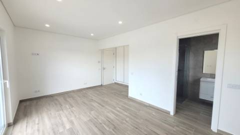 Nova Moradia de Luxo T4 com Vista Mar e Piscina - Altura, Castro Marim