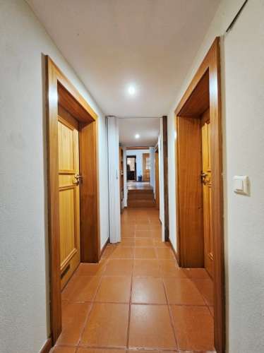 Excelente moradia T4+2 com piscina, em Santo Estêvão, Benavente