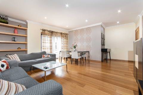 Apartamento T3 Expo centro