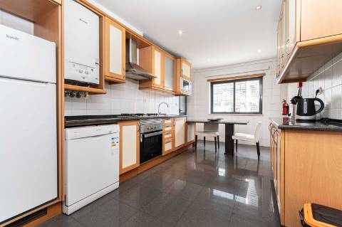 Apartamento T3 Expo centro