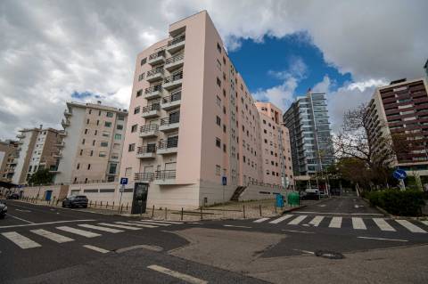 Apartamento T3 Expo centro