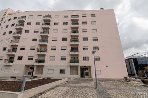 Apartamento T3 Expo centro