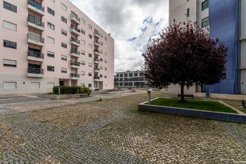 Apartamento T3 Expo centro