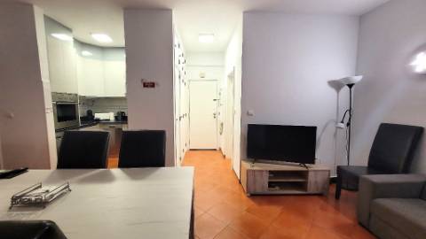 T2 Mobilado em Condomínio com Piscinas e Jardim - Tavira, Algarve, Portugal.