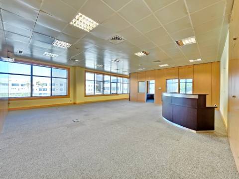 Escritórios com 780 m² na Quinta da Beloura