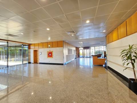 Escritórios com 780 m² na Quinta da Beloura