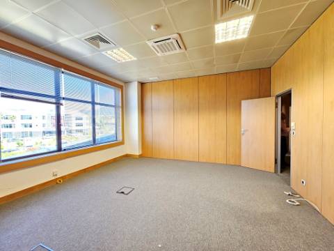 Escritórios com 780 m² na Quinta da Beloura