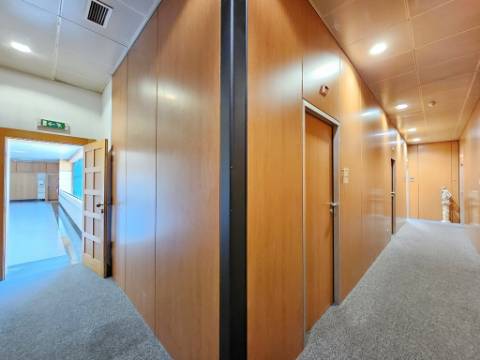 Escritórios com 780 m² na Quinta da Beloura