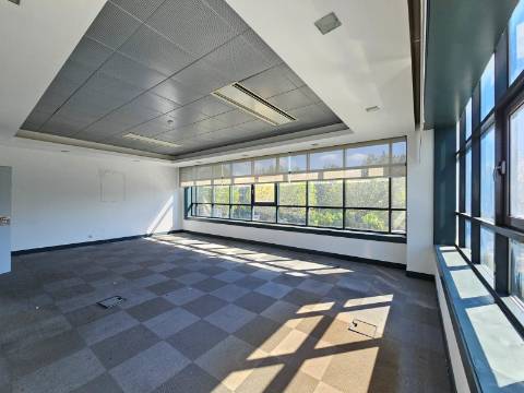 Escritórios com 780 m² na Quinta da Beloura