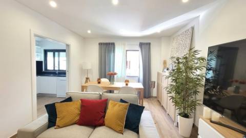 Apartamento Duplex Mobilado no Centro de Tavira - 125,88 m²