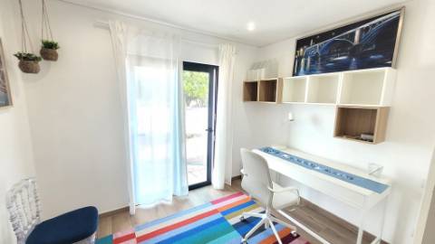 Apartamento Duplex Mobilado no Centro de Tavira - 125,88 m²