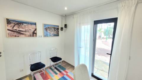 Apartamento Duplex Mobilado no Centro de Tavira - 125,88 m²