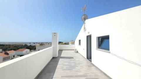 Apartamento Duplex Mobilado no Centro de Tavira - 125,88 m²