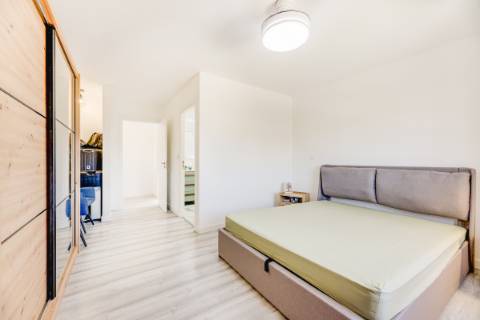 Moradia Térrea T2 com Vista Rio em Alhandra