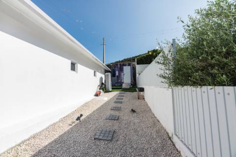 Moradia Térrea T2 com Vista Rio em Alhandra