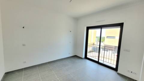 Moradia Nova T3+1 com Piscina Privada - Vila Nova de Cacela, Algarve