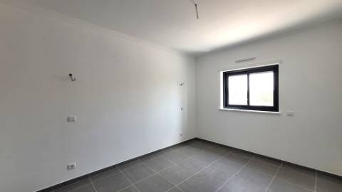 Moradia Nova T3+1 com Piscina Privada - Vila Nova de Cacela, Algarve