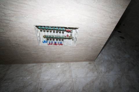 Moradia inacabada em Valado dos Frades, Nazaré