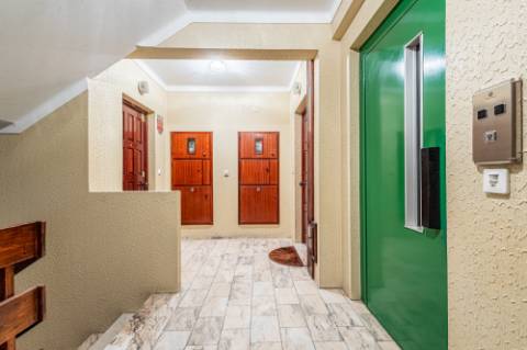 Apartamento T3 com 1 Lugar de Estacionamento - São Domingos, Santarém