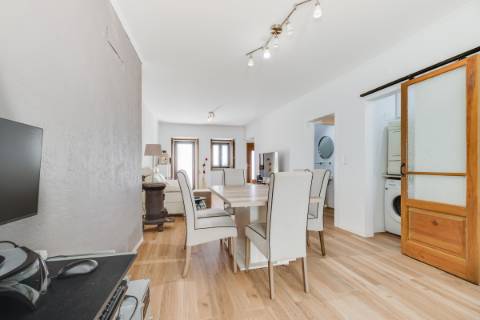 Moradia T2+1 no centro de Alverca