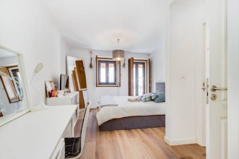 Moradia T2+1 no centro de Alverca