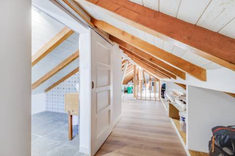 Moradia T2+1 no centro de Alverca