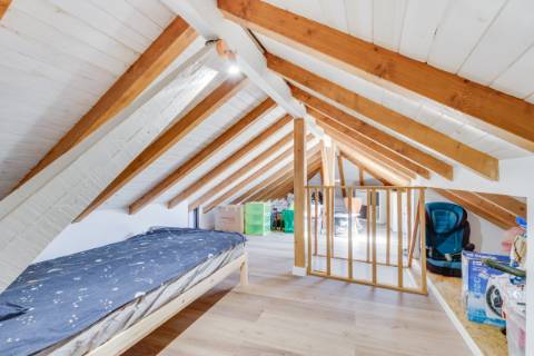 Moradia T2+1 no centro de Alverca