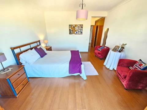 Moradia T4 com Vista Mar a 10 Minutos do Centro de Tavira