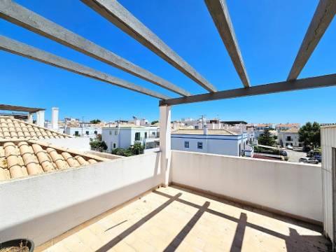 Moradia T4 com Vista Mar a 10 Minutos do Centro de Tavira