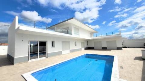 Nova Moradia de Luxo T4 com Vista Mar e Piscina - Altura, Castro Marim