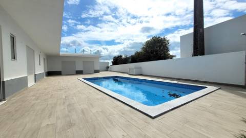 Nova Moradia de Luxo T4 com Vista Mar e Piscina - Altura, Castro Marim