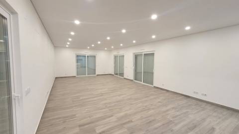 Nova Moradia de Luxo T4 com Vista Mar e Piscina - Altura, Castro Marim