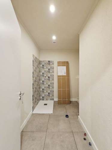 Espaçoso apartamento T10 em Linda-a-Velha, Oeiras