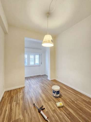Espaçoso apartamento T10 em Linda-a-Velha, Oeiras