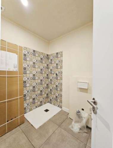 Espaçoso apartamento T10 em Linda-a-Velha, Oeiras