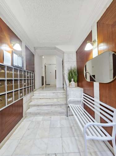 Espaçoso apartamento T10 em Linda-a-Velha, Oeiras