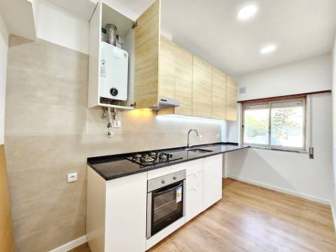 Apartamento T3 na Costa da Caparica